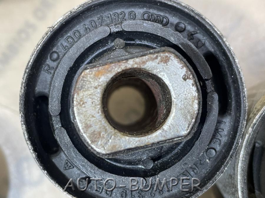 Audi A4, A8/VW Passat 2001- Сайлентблок нижнего рычага передней подвески 4D0407182E 4D0407182G